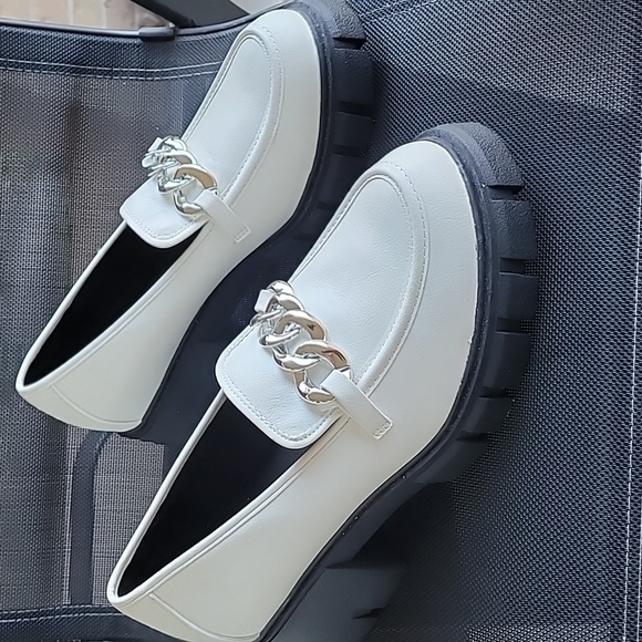 Womens Dress Shoes - Picture 2 of 3